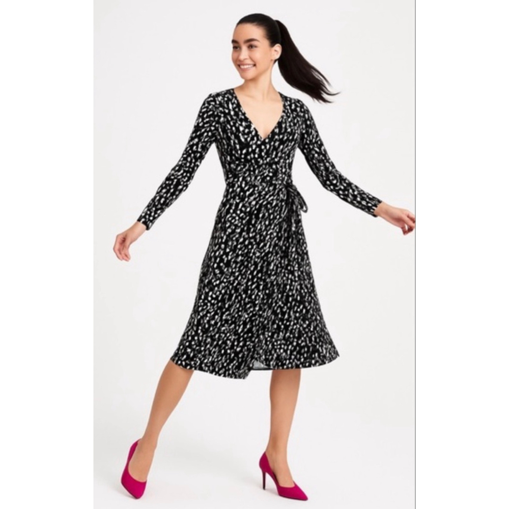 Diane Von Furstenberg x Target NWT wrap dress black/white patterned XS